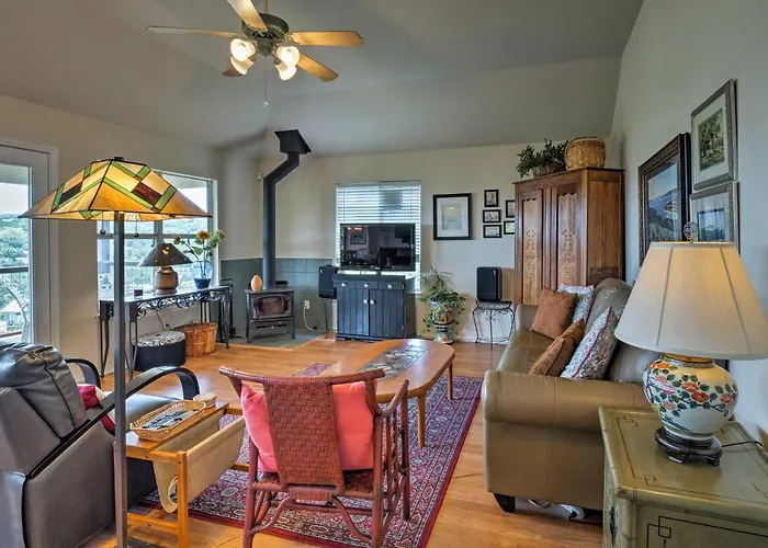 2 Furnished Decks And Lake Views Austin Escape